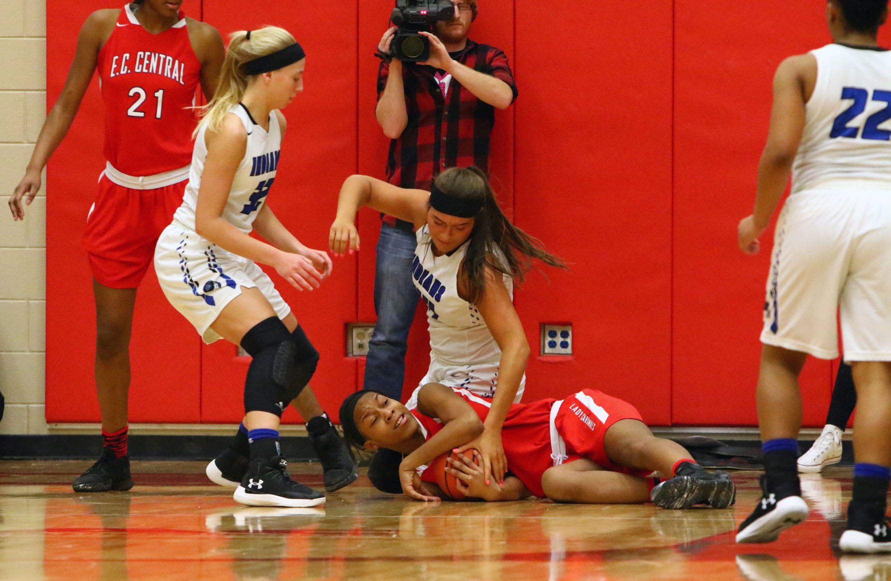 Gallery: Girls Basketball Sectional Finals - E.C. Central vs. Lake Central